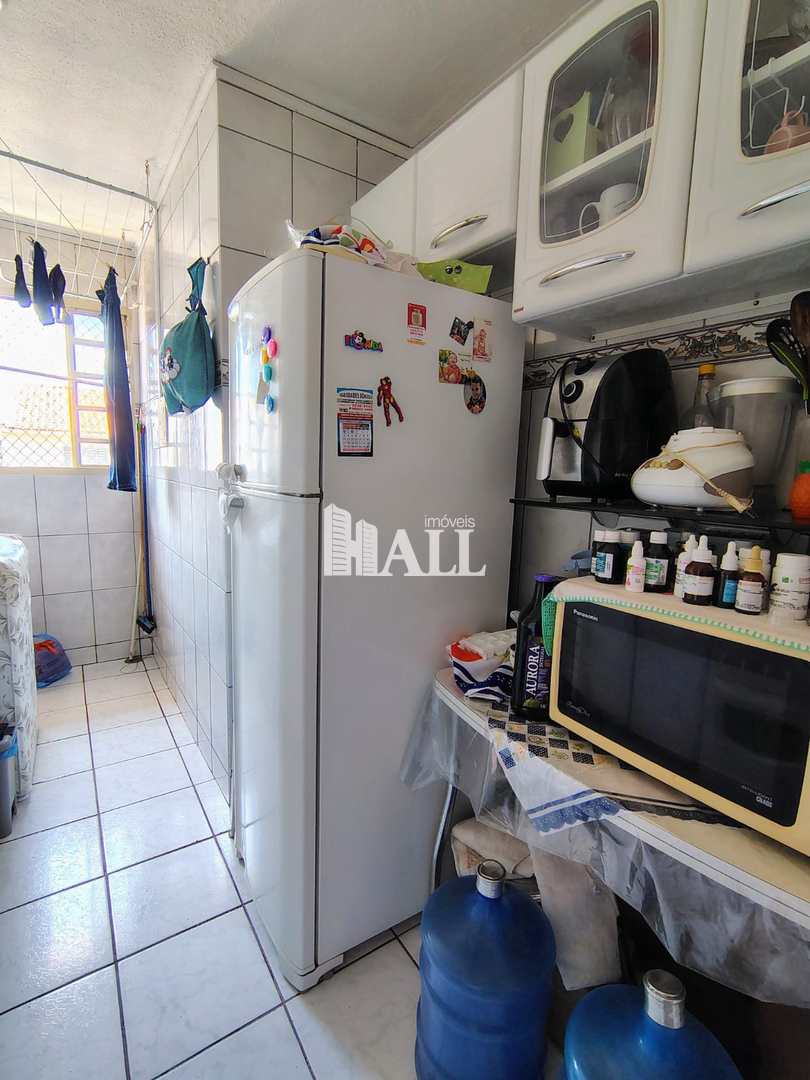 Apartamento à venda com 2 quartos, 50m² - Foto 3