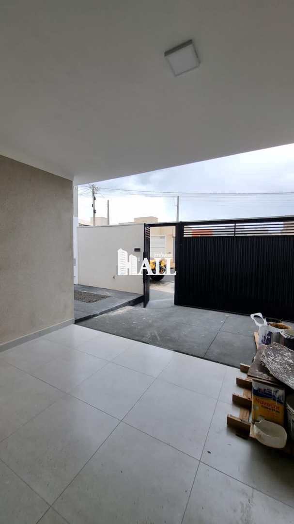 Casa à venda com 3 quartos, 106m² - Foto 15