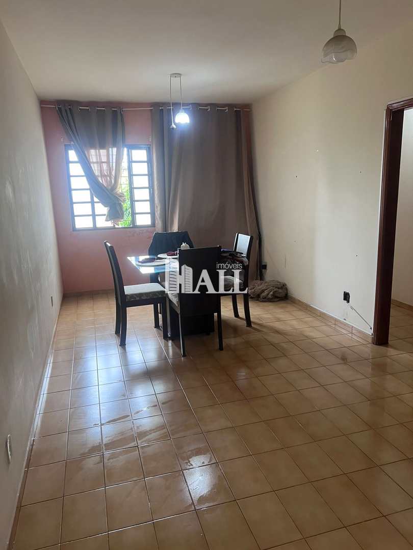 Apartamento à venda com 3 quartos, 75m² - Foto 1