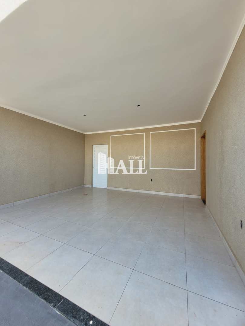 Casa à venda com 3 quartos, 105m² - Foto 2