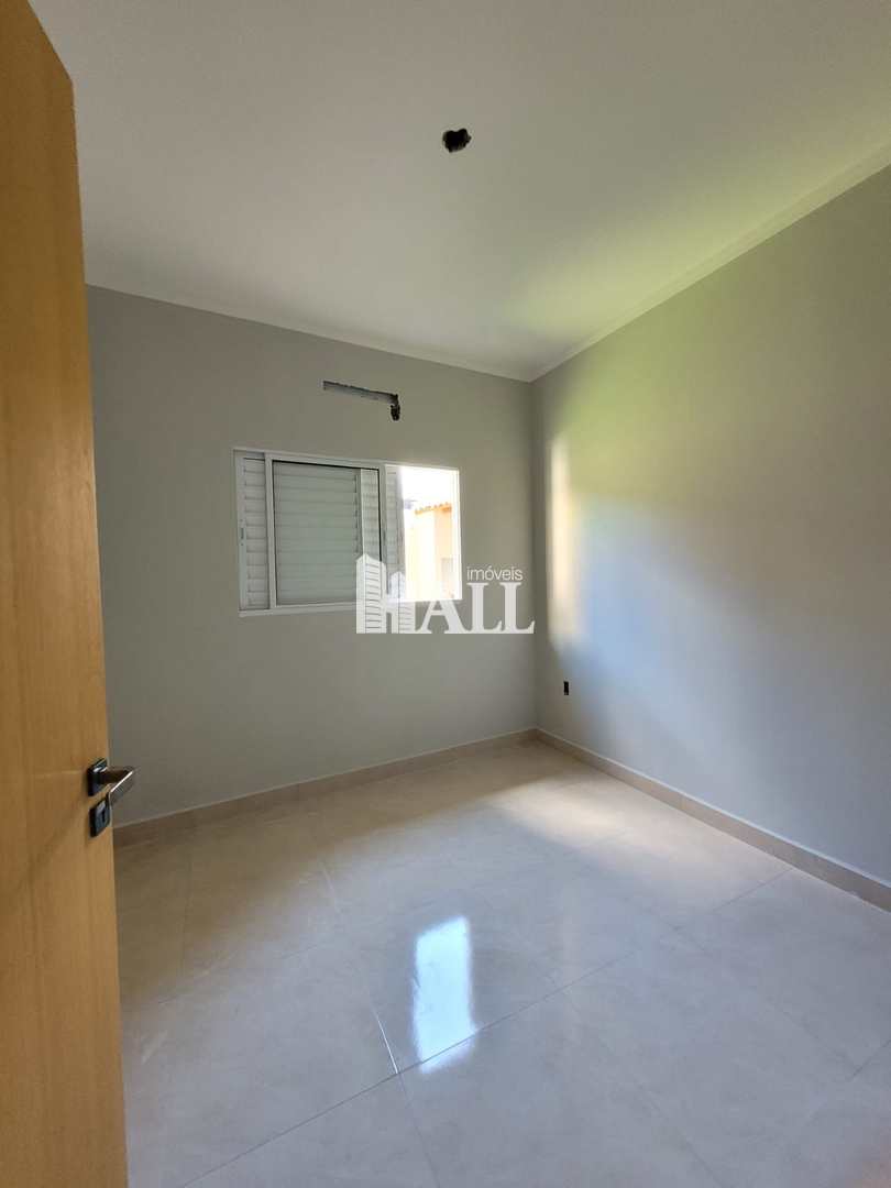 Casa à venda com 3 quartos, 105m² - Foto 13