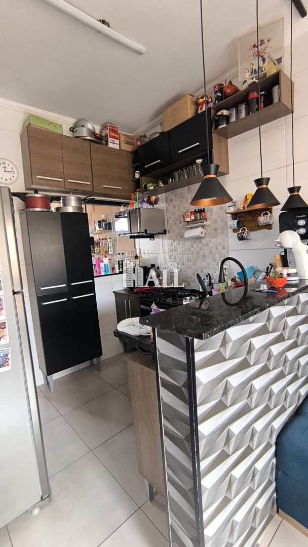 Casa à venda com 2 quartos, 69m² - Foto 6