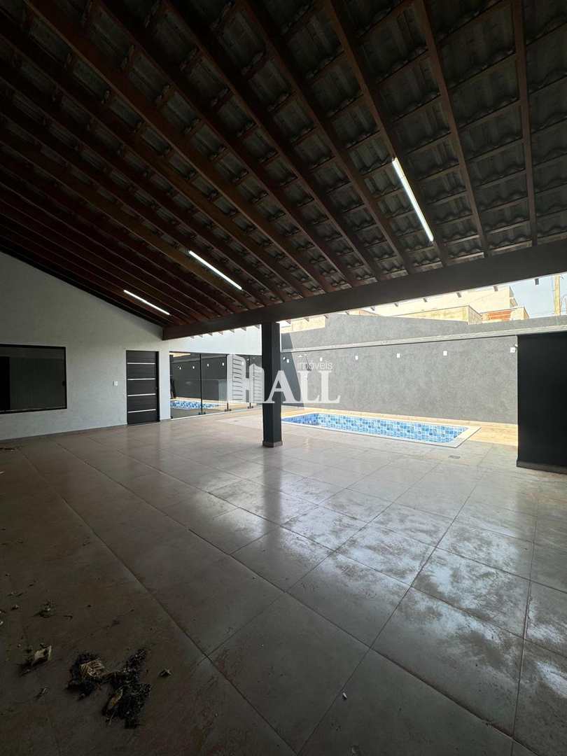 Casa à venda com 2 quartos, 180m² - Foto 5