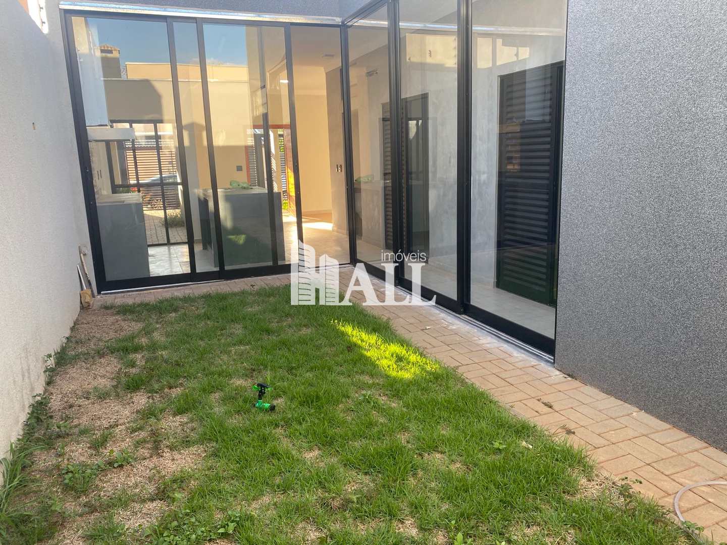 Casa à venda com 2 quartos, 107m² - Foto 5