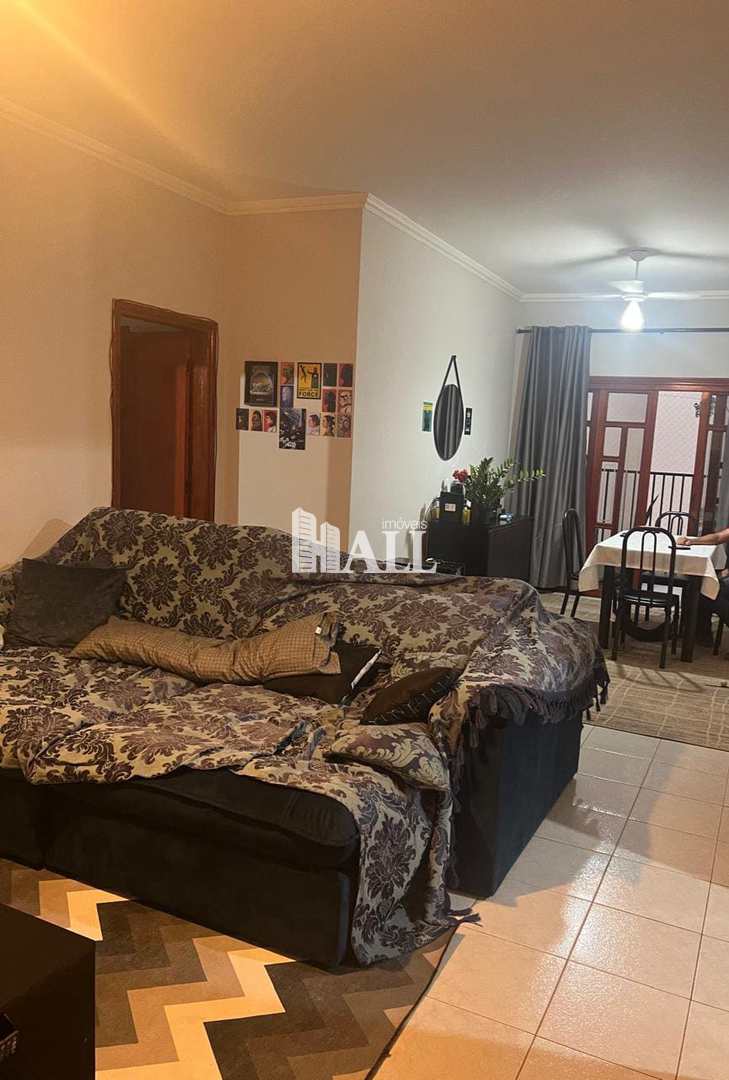 Apartamento à venda com 3 quartos, 110m² - Foto 1