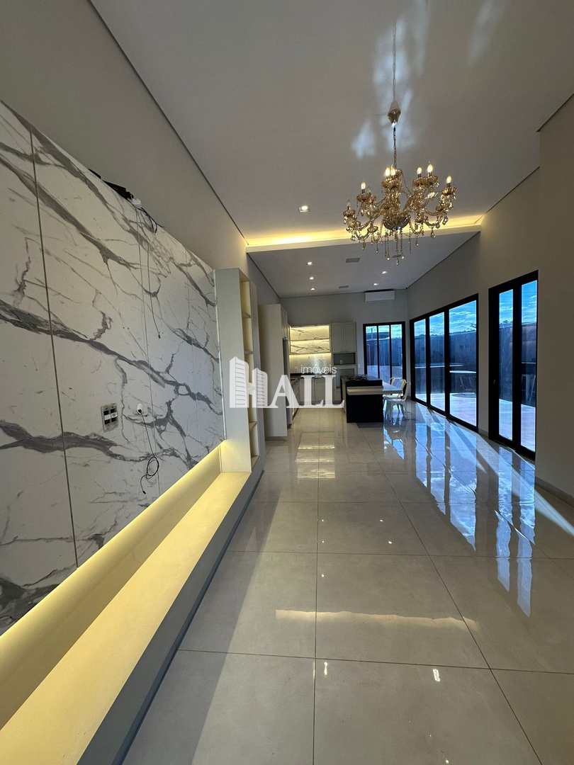 Casa de Condomínio à venda com 3 quartos, 170m² - Foto 2