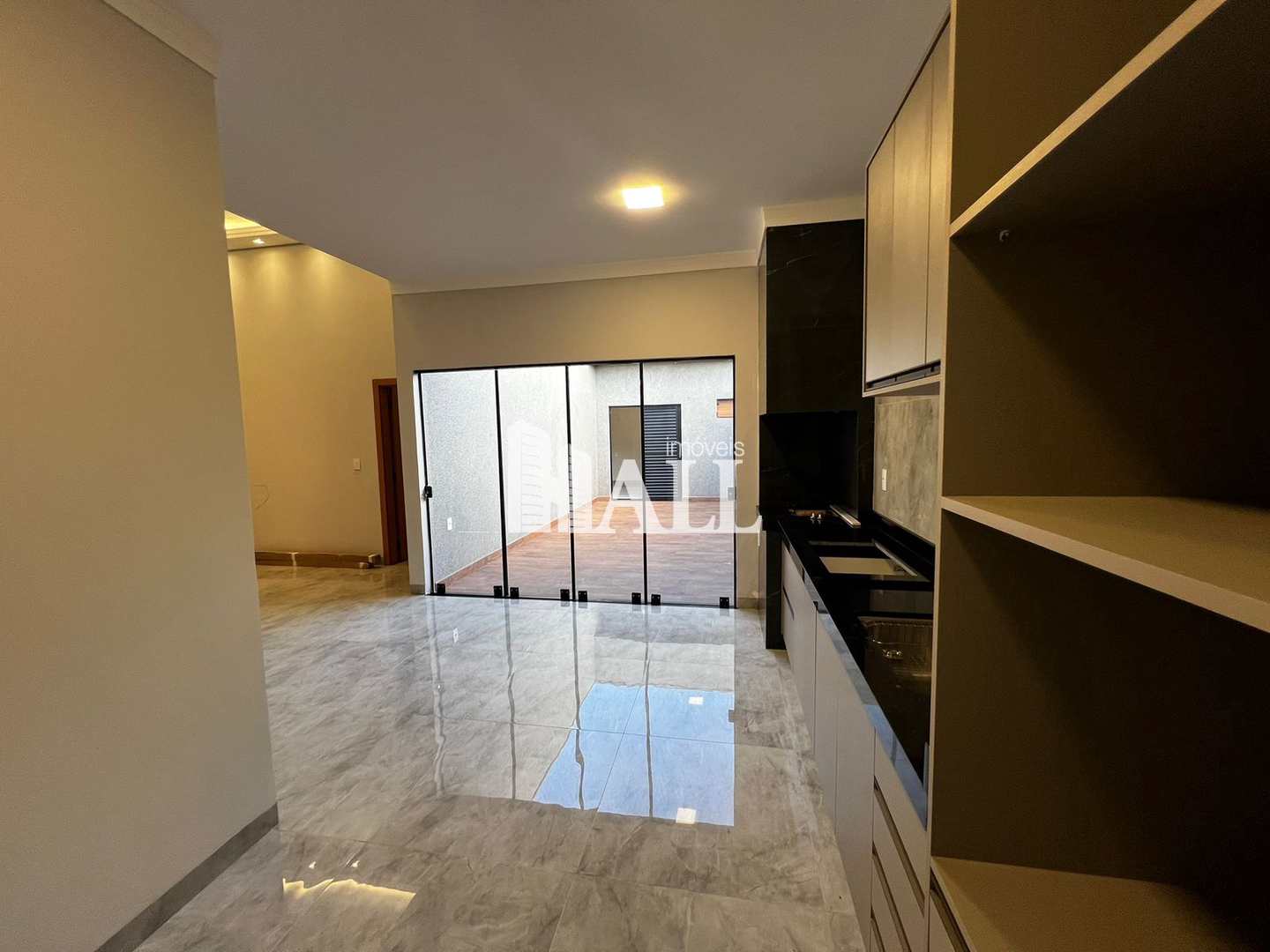 Casa à venda com 3 quartos, 120m² - Foto 8