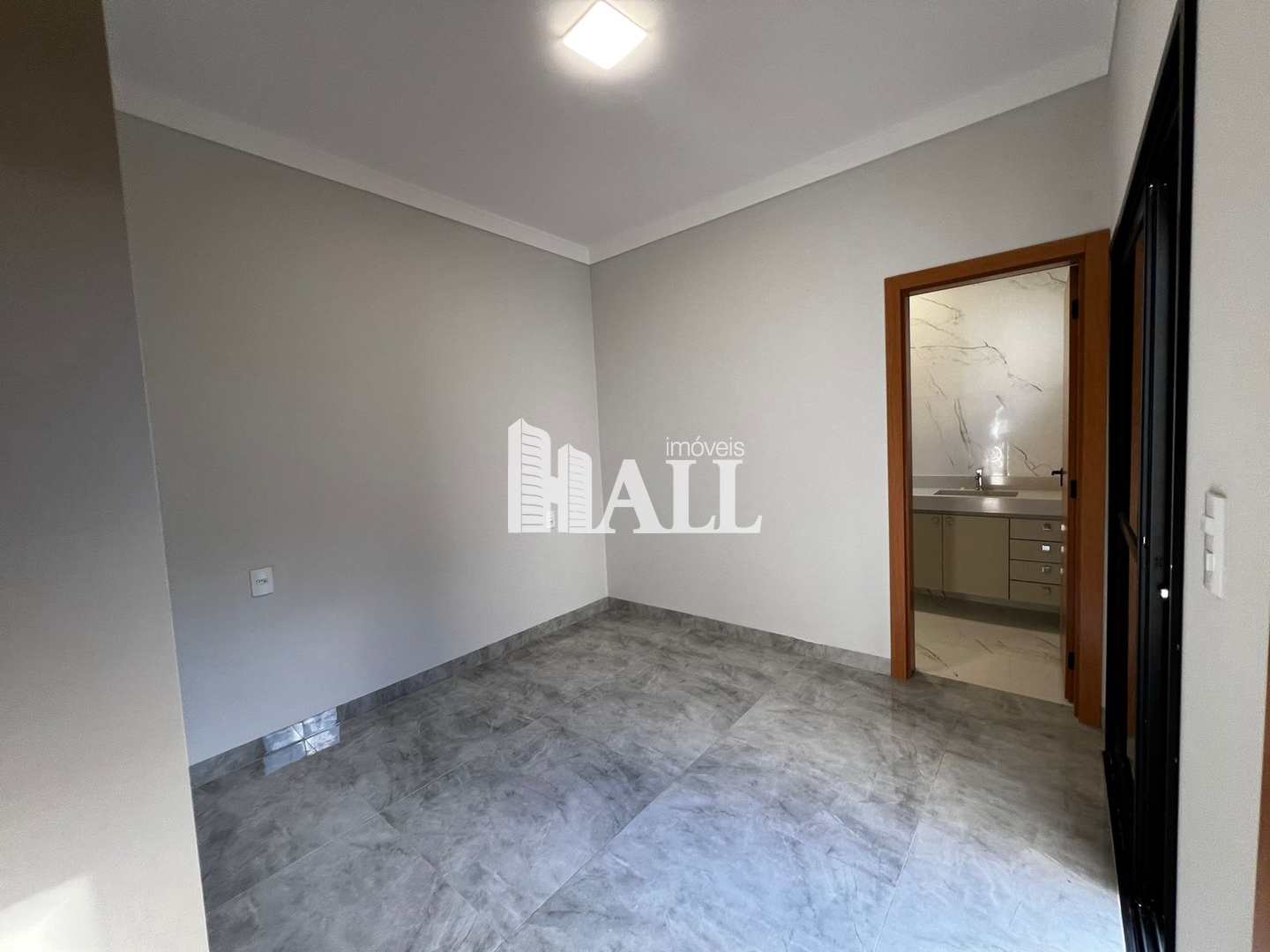 Casa à venda com 3 quartos, 120m² - Foto 11