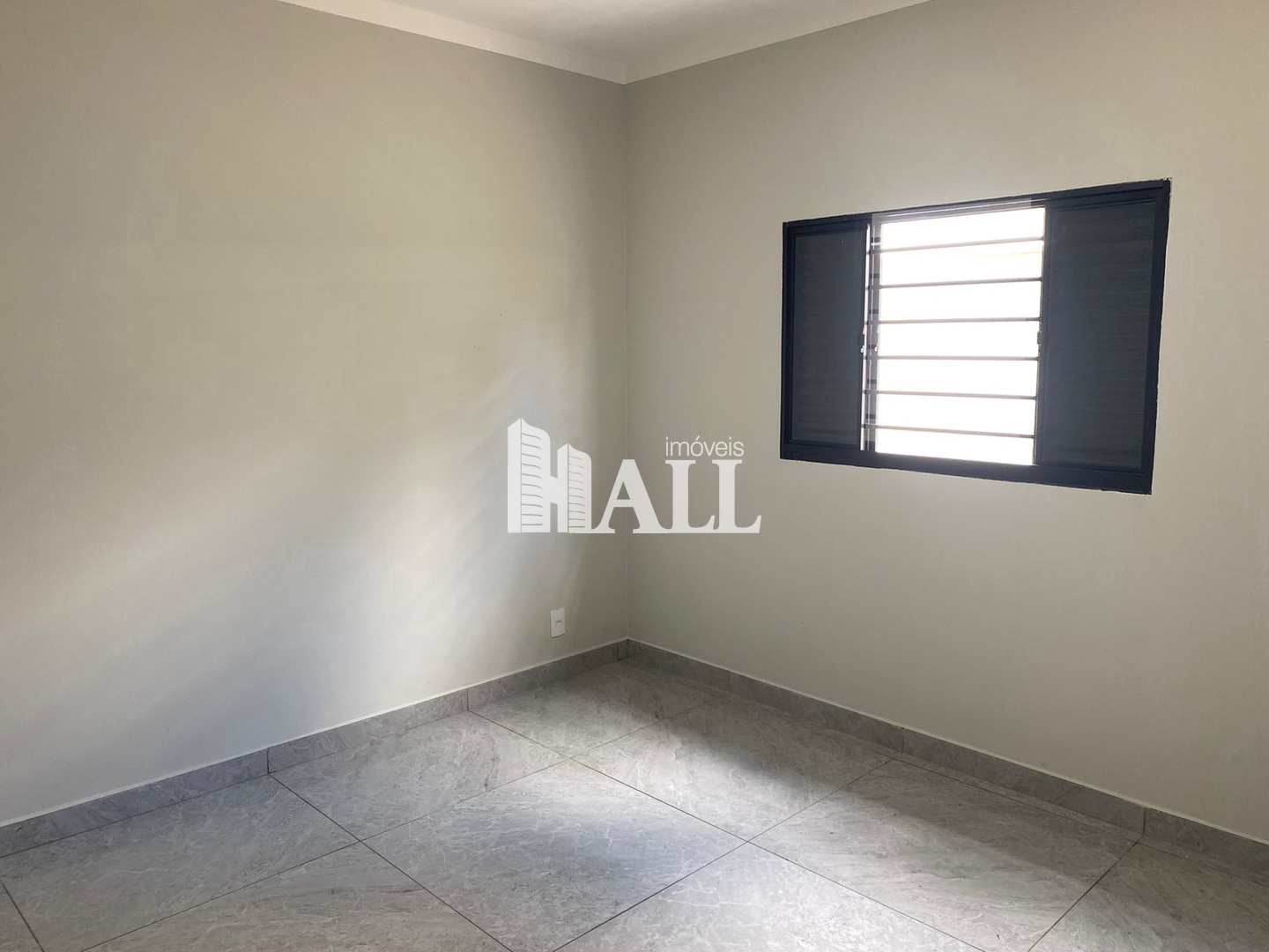 Casa à venda com 2 quartos, 81m² - Foto 9