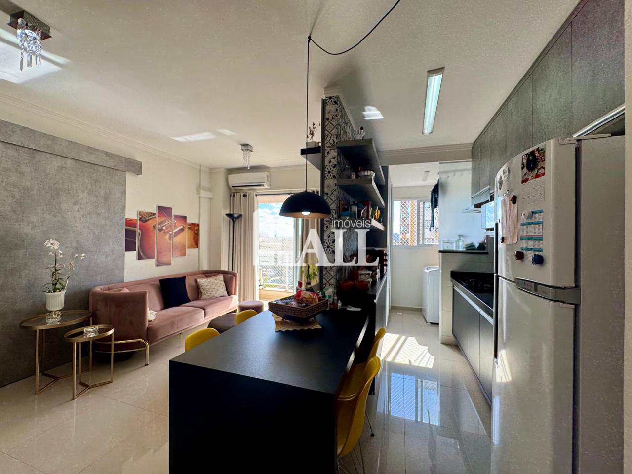 Apartamento à venda com 2 quartos, 55m² - Foto 4