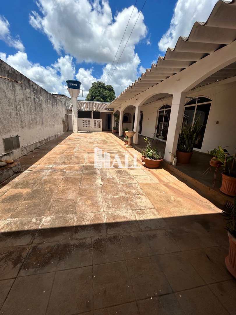 Casa à venda com 5 quartos, 342m² - Foto 21