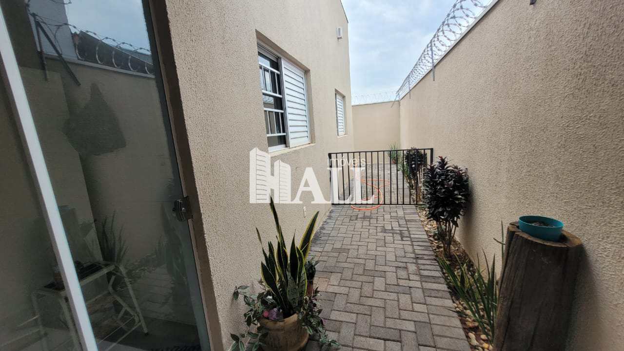 Casa à venda com 3 quartos, 136m² - Foto 20