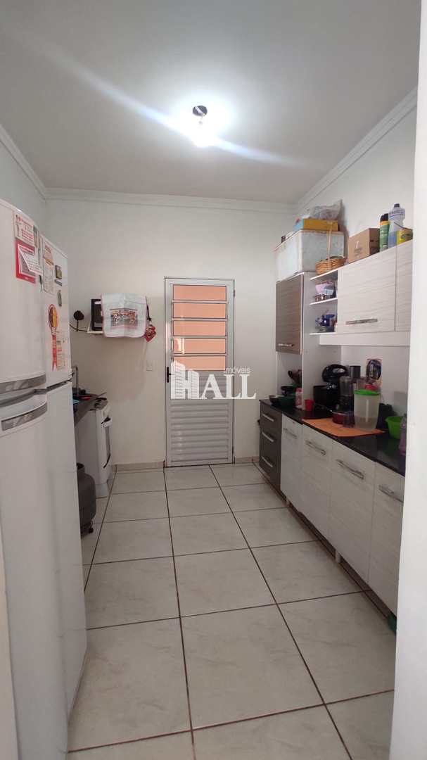 Casa à venda com 3 quartos, 120m² - Foto 3