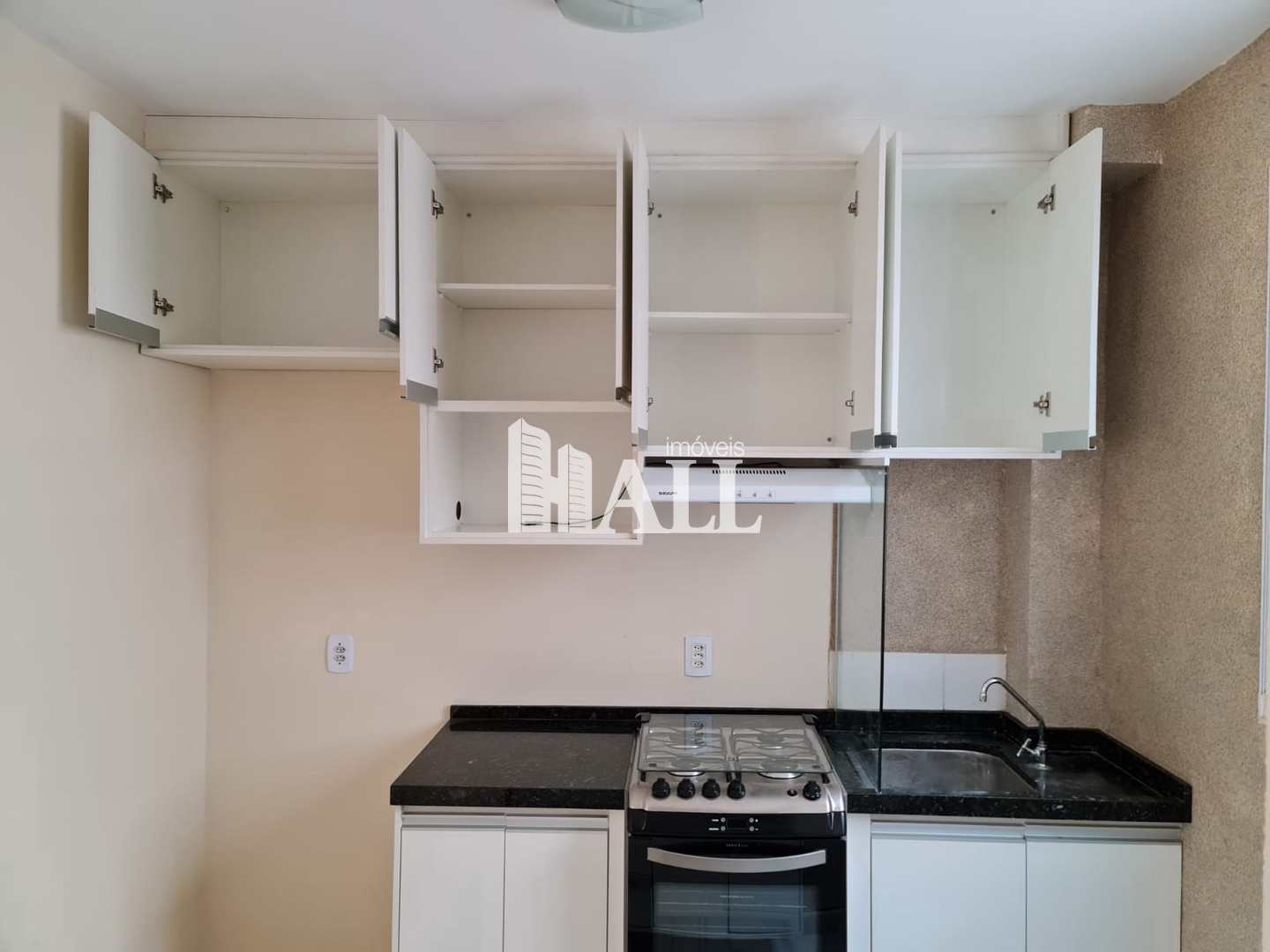 Apartamento à venda com 2 quartos, 39m² - Foto 2