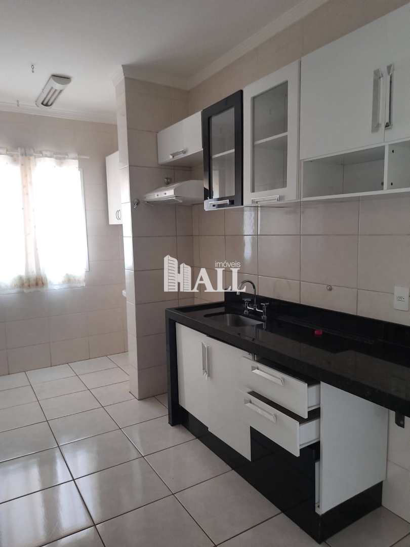 Apartamento à venda com 2 quartos, 65m² - Foto 1