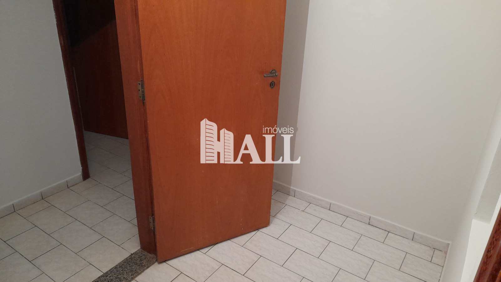 Apartamento à venda com 3 quartos, 107m² - Foto 7