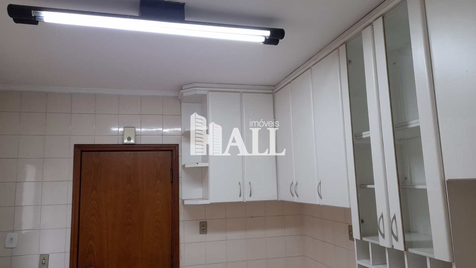 Apartamento à venda com 3 quartos, 107m² - Foto 5