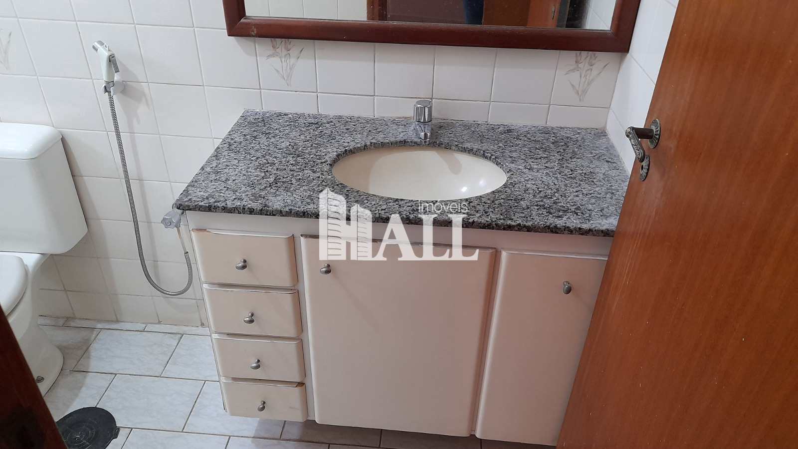 Apartamento à venda com 3 quartos, 107m² - Foto 17