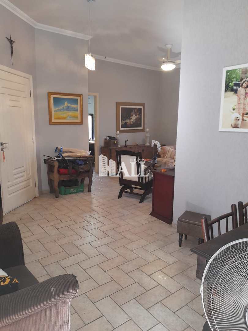 Casa à venda com 3 quartos, 320m² - Foto 8