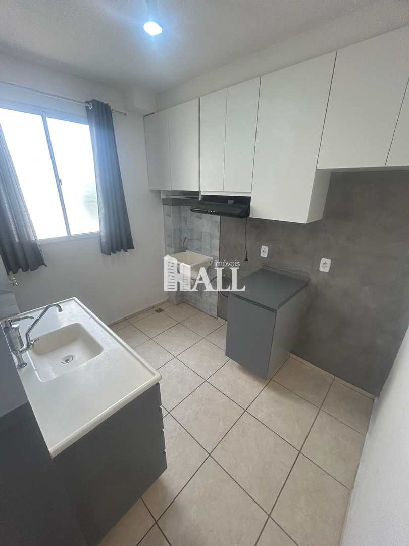 Apartamento à venda com 2 quartos, 44m² - Foto 4