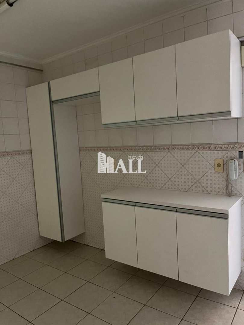 Apartamento à venda com 3 quartos, 127m² - Foto 3