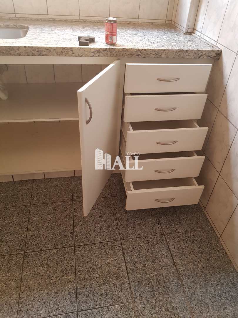 Apartamento à venda com 3 quartos, 95m² - Foto 13