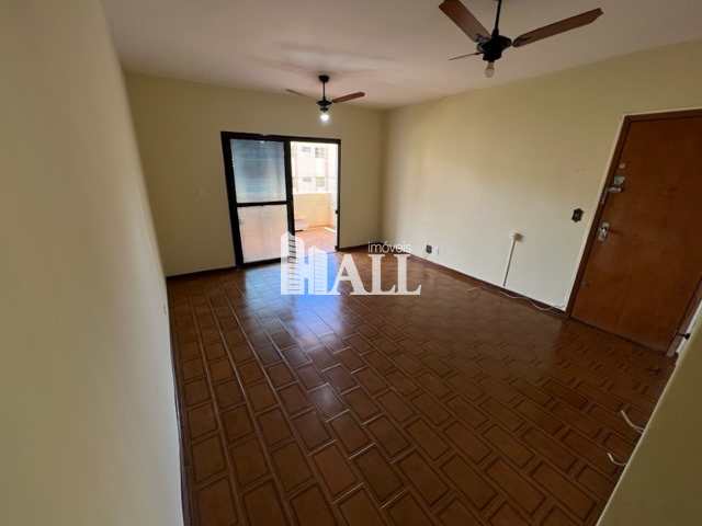 Apartamento à venda com 3 quartos, 105m² - Foto 4