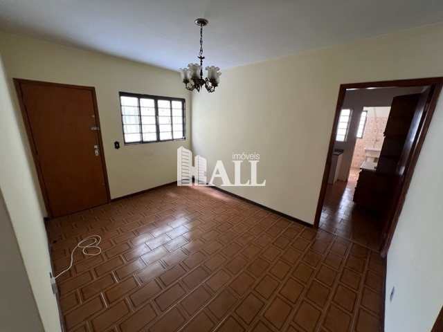 Apartamento à venda com 3 quartos, 105m² - Foto 2