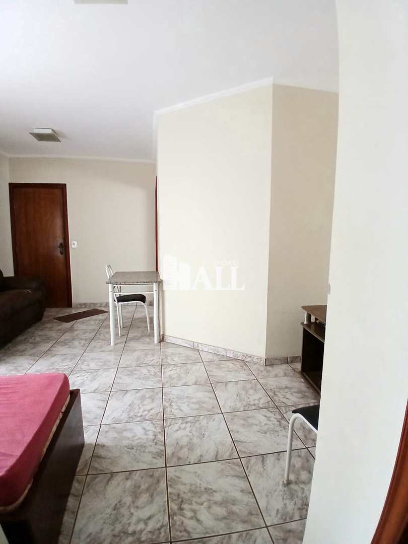 Apartamento à venda com 2 quartos, 62m² - Foto 4