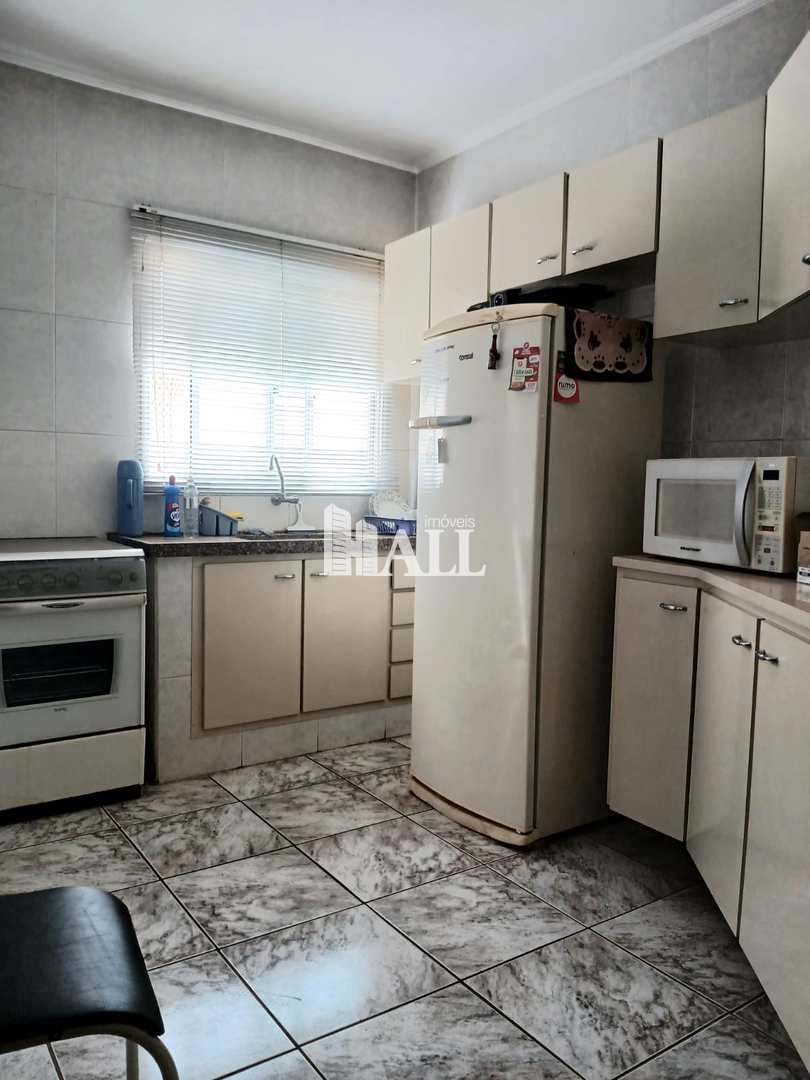 Apartamento à venda com 2 quartos, 62m² - Foto 5