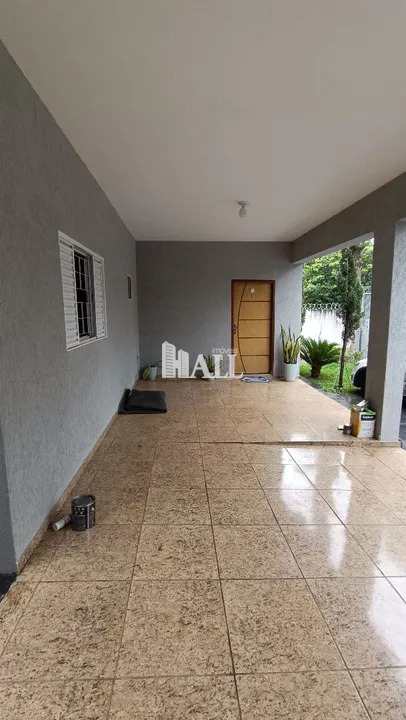 Casa à venda com 2 quartos, 140m² - Foto 4