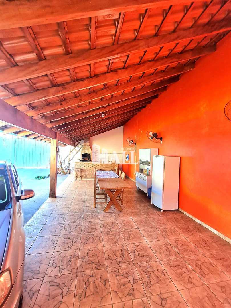 Casa à venda com 4 quartos, 250m² - Foto 25