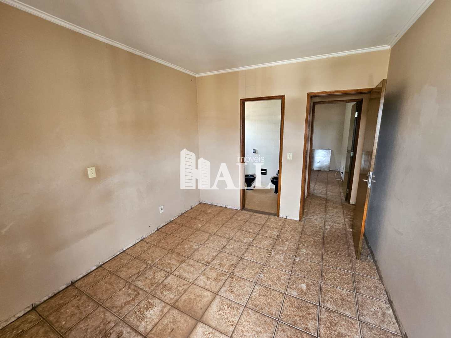 Apartamento à venda com 3 quartos, 100m² - Foto 2