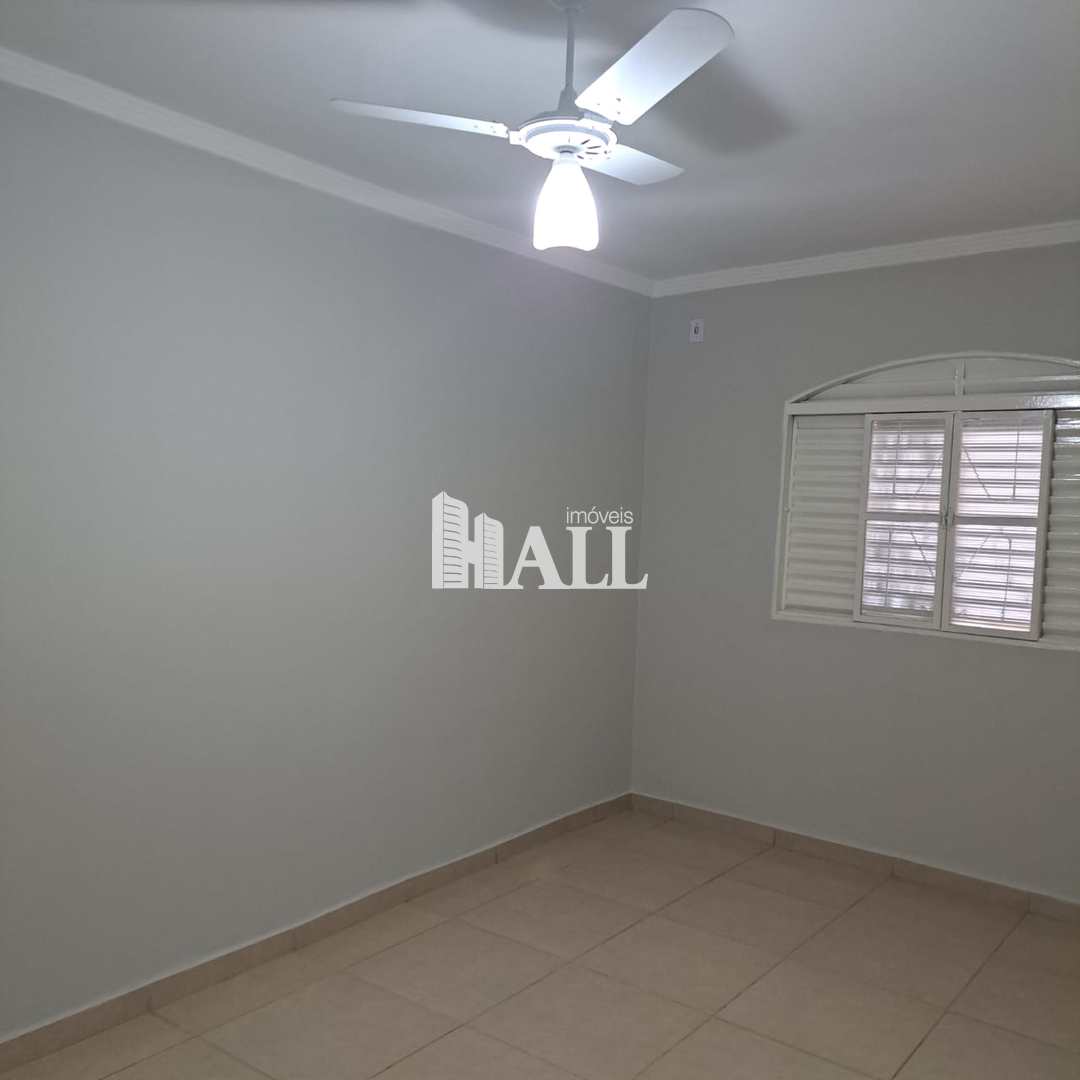 Casa à venda com 2 quartos, 200m² - Foto 8