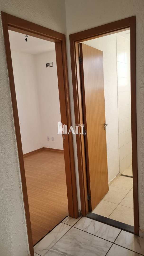 Apartamento à venda com 2 quartos, 45m² - Foto 12