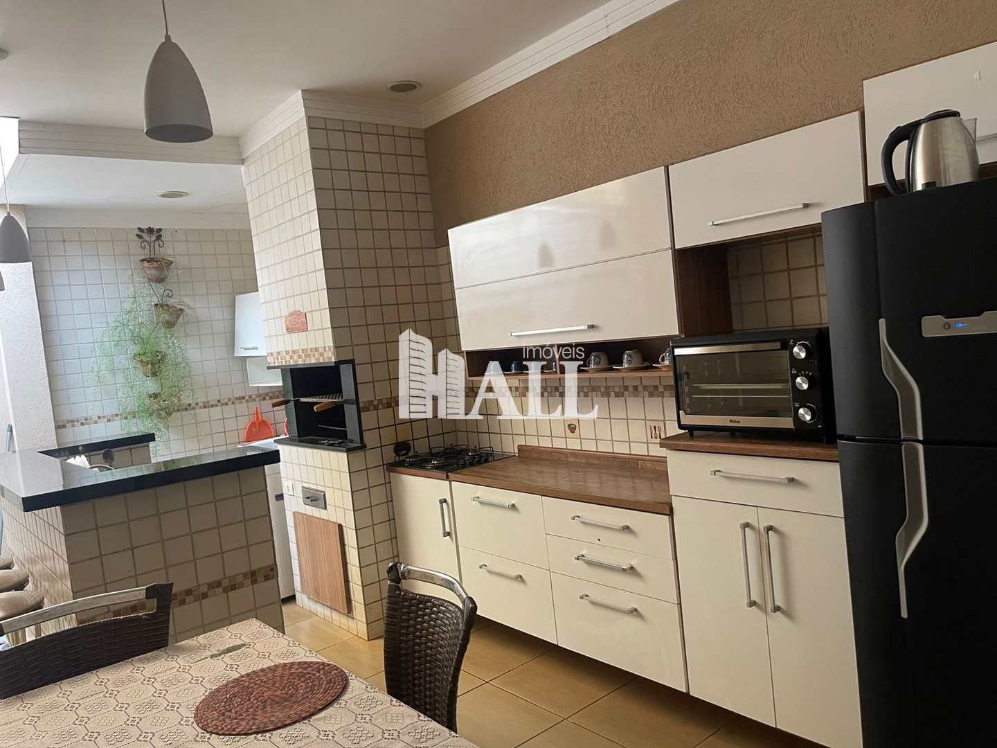 Casa de Condomínio à venda com 3 quartos, 100m² - Foto 1