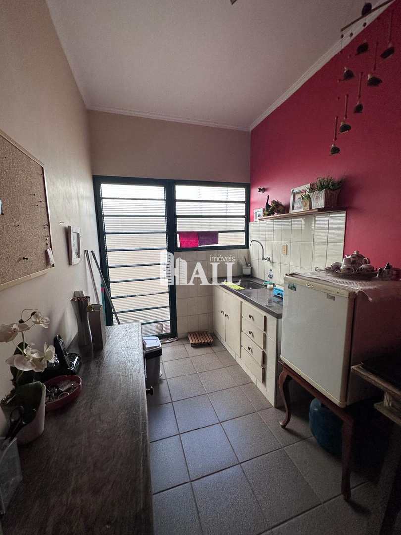 Casa à venda com 3 quartos, 300m² - Foto 7