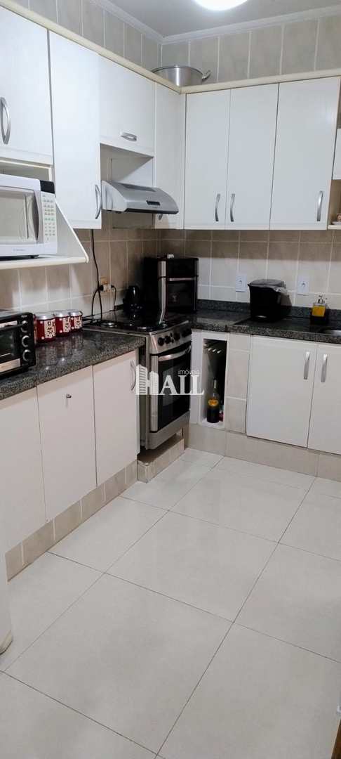 Apartamento à venda com 2 quartos, 70m² - Foto 1