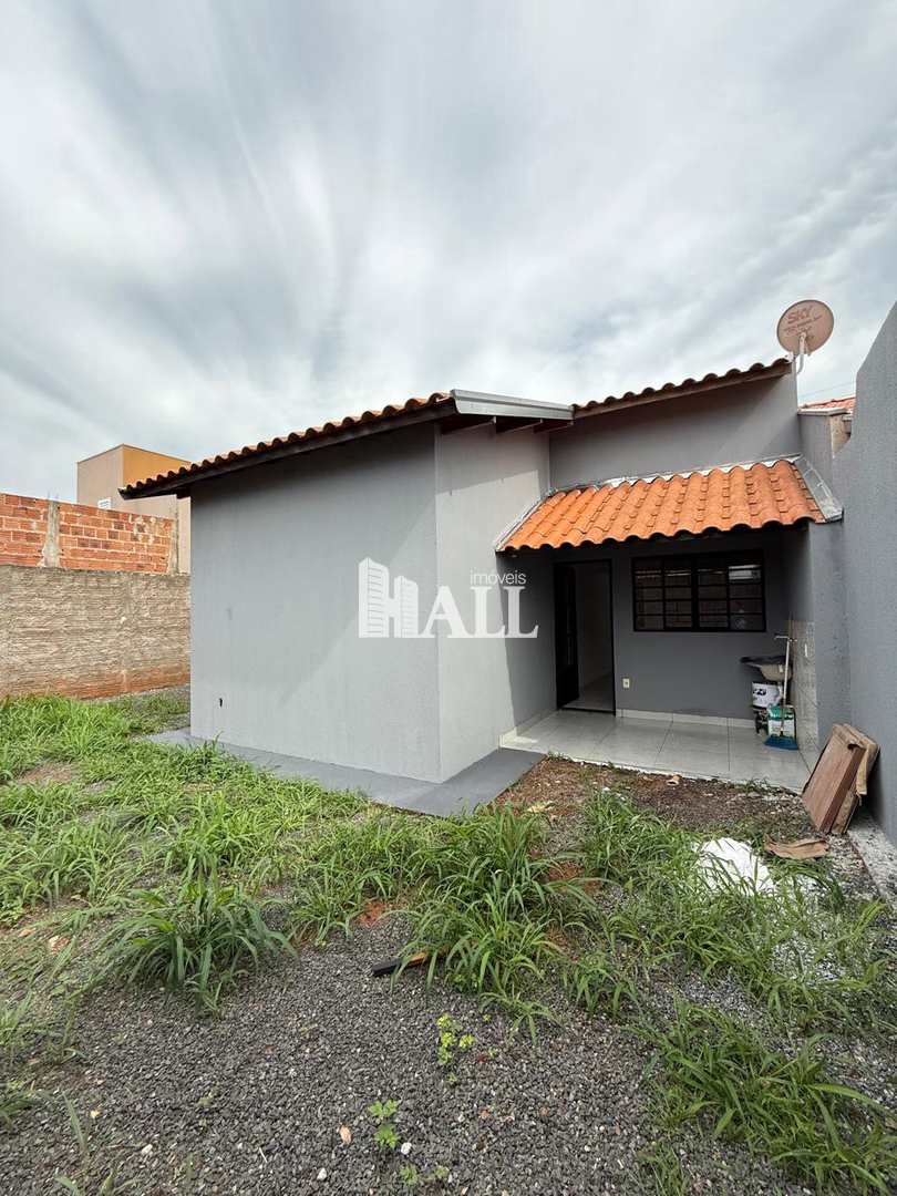 Casa à venda com 2 quartos, 80m² - Foto 3