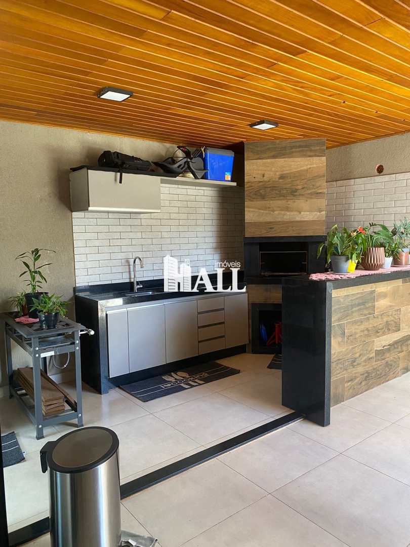 Casa à venda com 3 quartos, 196m² - Foto 15