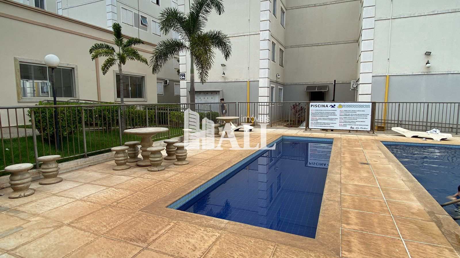 Apartamento à venda com 2 quartos, 55m² - Foto 25