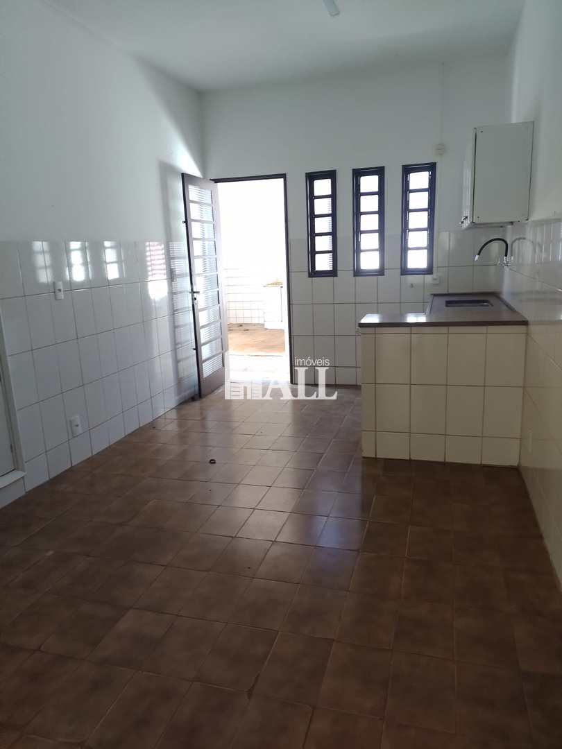 Casa à venda com 3 quartos, 180m² - Foto 3