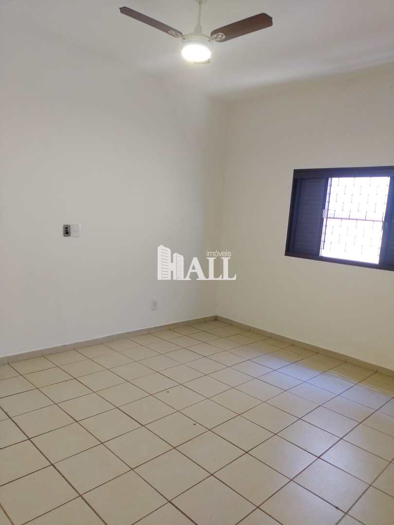 Casa à venda com 3 quartos, 180m² - Foto 11