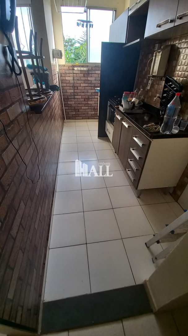 Apartamento à venda com 2 quartos, 50m² - Foto 2