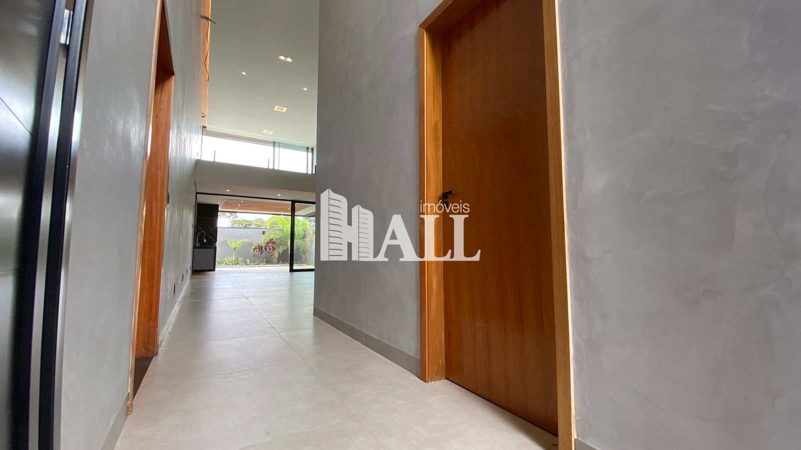 Casa de Condomínio à venda com 3 quartos, 243m² - Foto 4