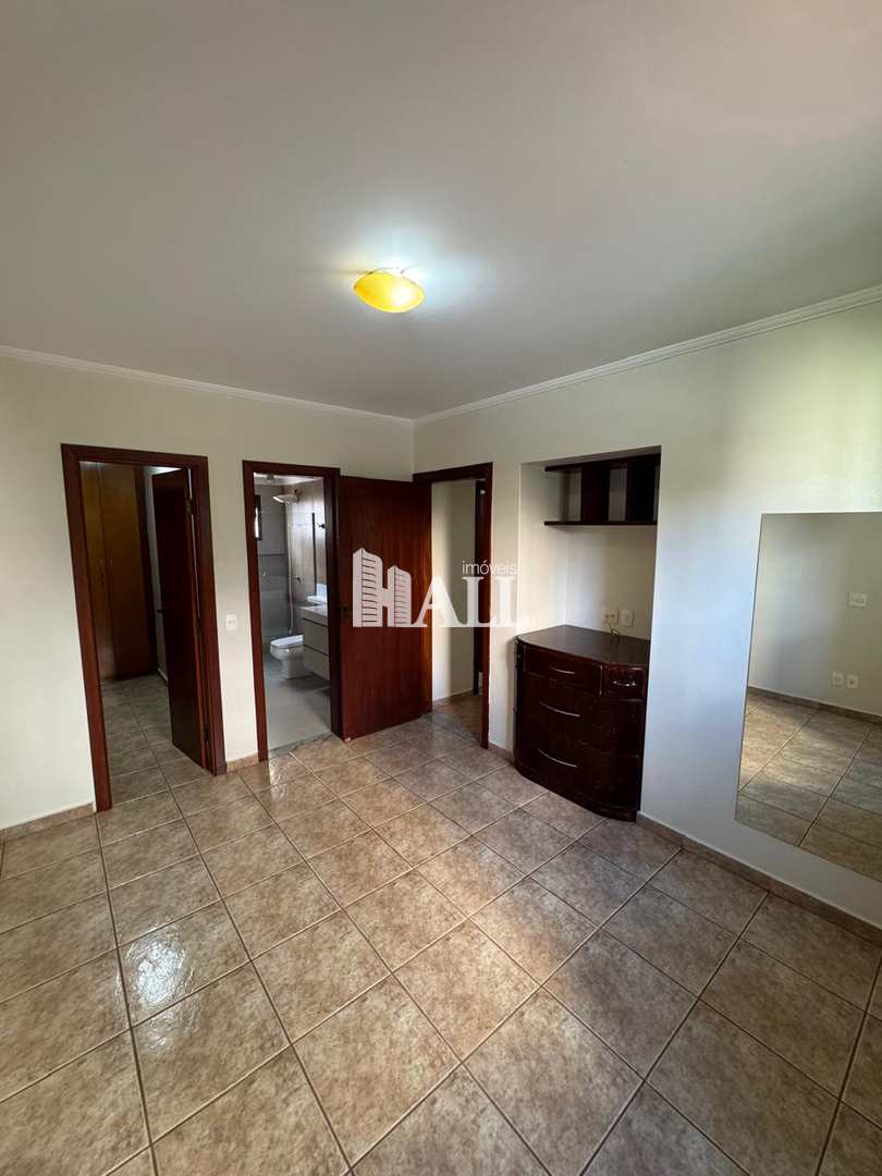 Apartamento à venda com 3 quartos, 135m² - Foto 11