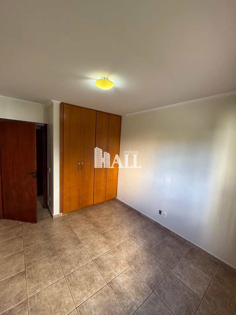 Apartamento à venda com 3 quartos, 135m² - Foto 13