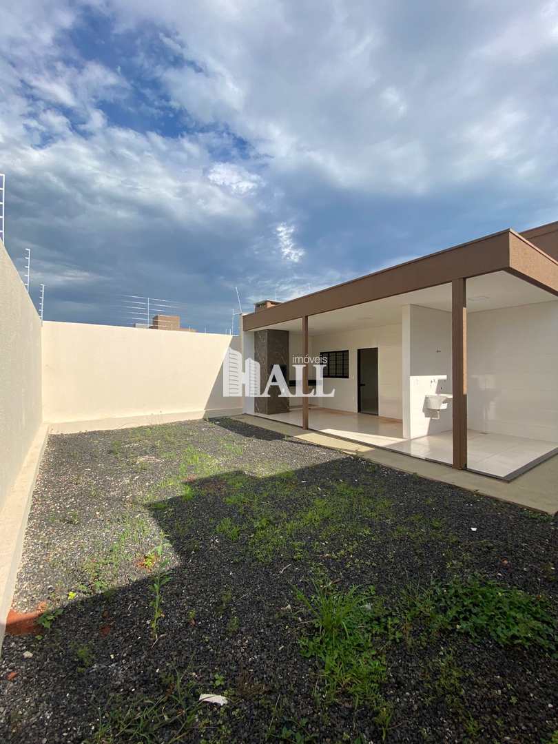 Casa à venda com 2 quartos, 70m² - Foto 13