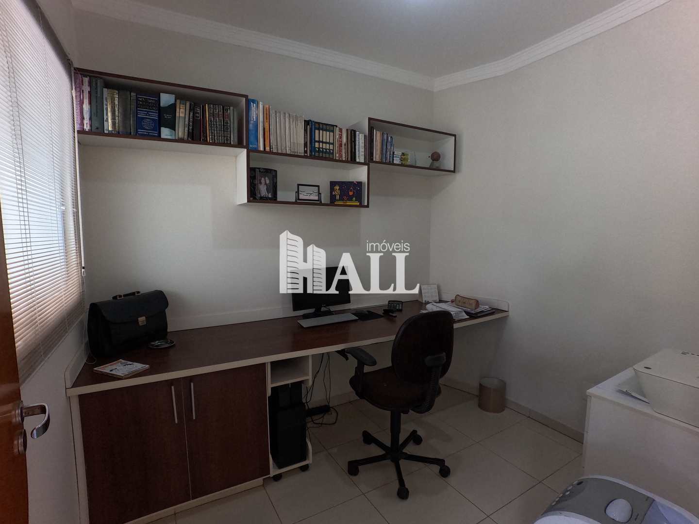 Casa à venda com 3 quartos, 360m² - Foto 28