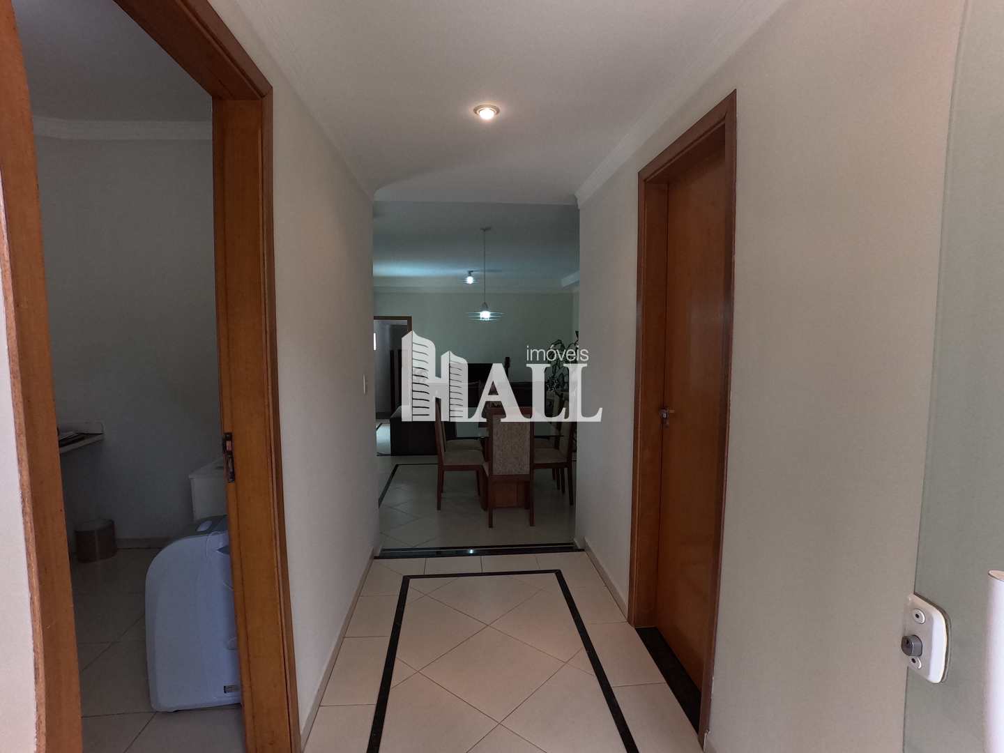 Casa à venda com 3 quartos, 360m² - Foto 5